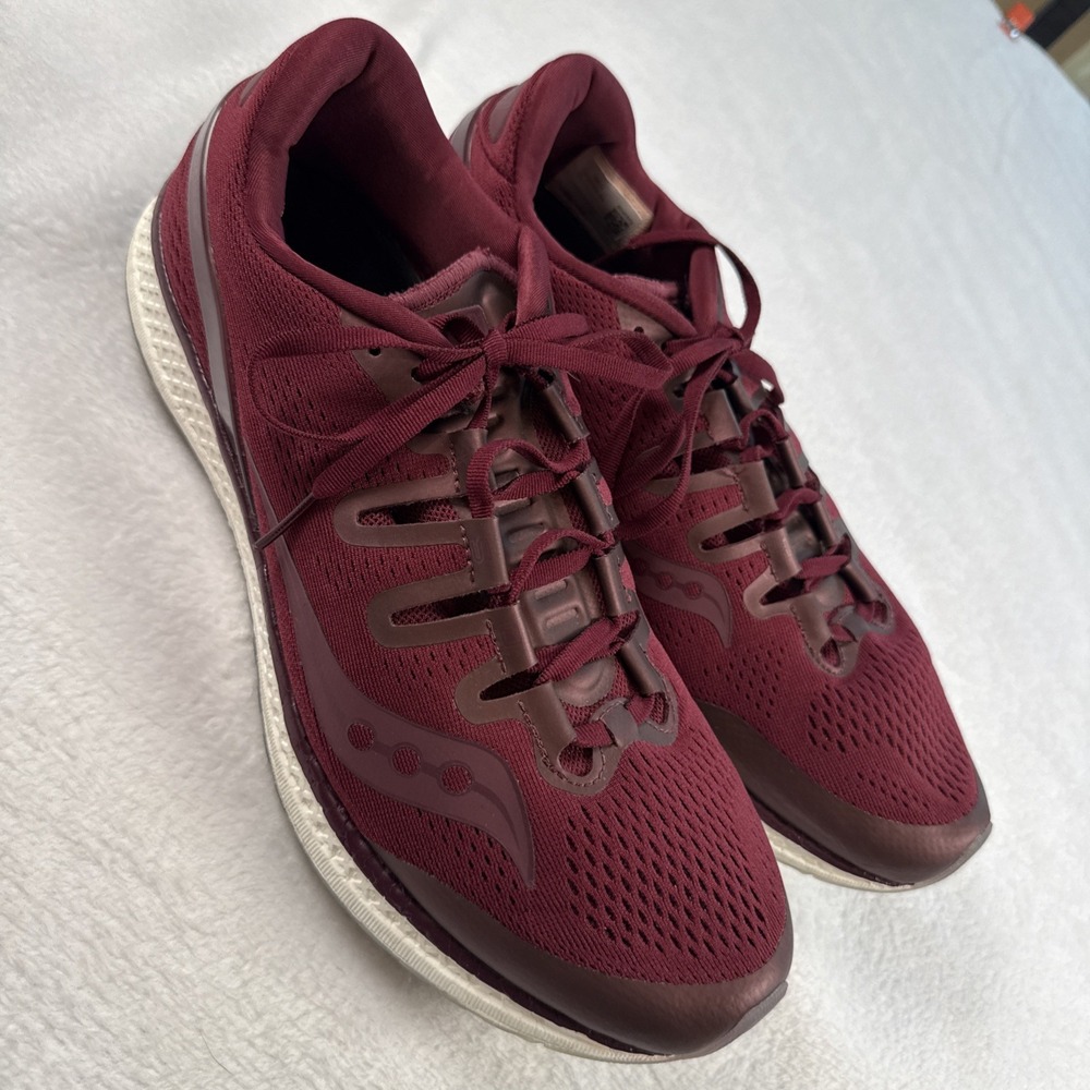Saucony Freedom ISO Running Shoe Mens Maroon Size 12.5 Excellent Condition